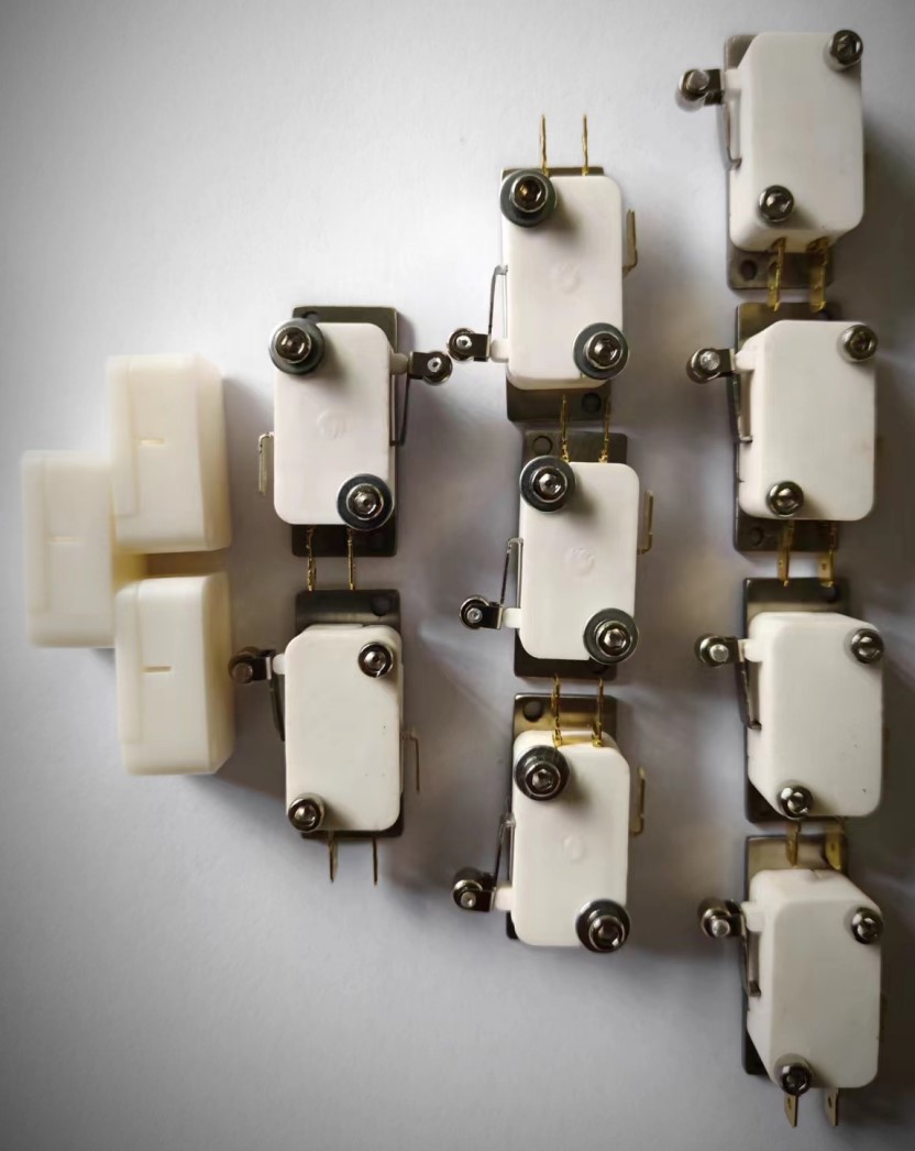 真空高低溫微動開關(guān)